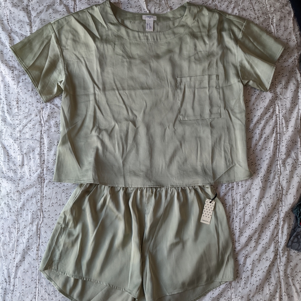 Pajama set